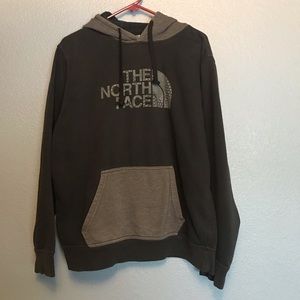Men’s Northface hoodie